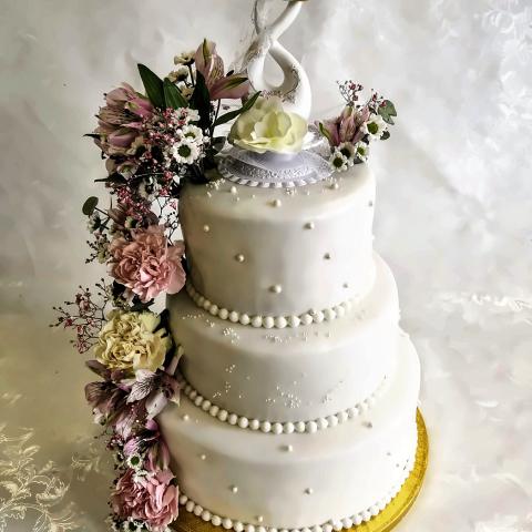 Svadobná torta