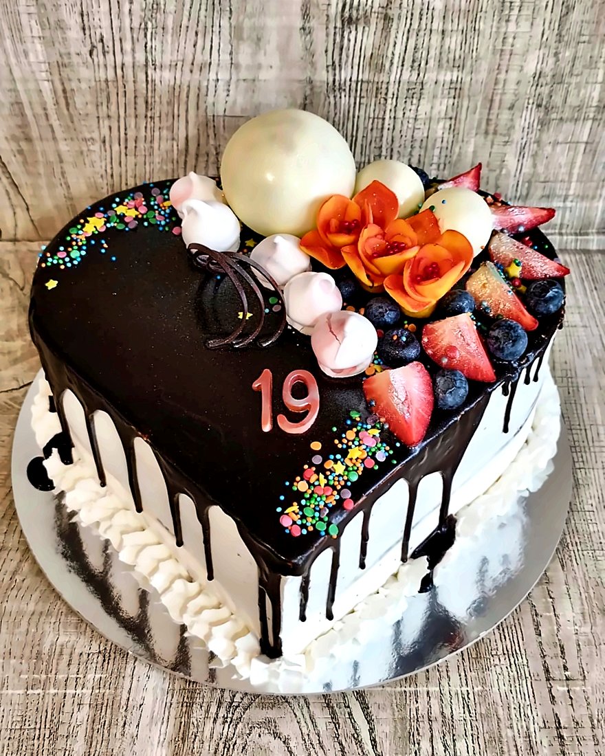 Narodeniny a oslavy – torta z Cukroviny Spiš (3)